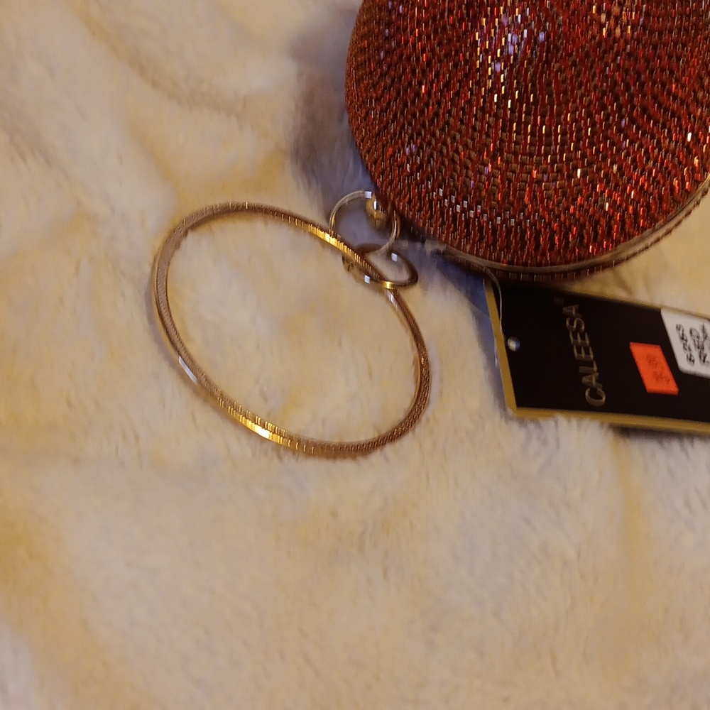 Purse - Picture 2 of 5